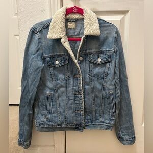 GAP Blue Denim Jacket with Sherpa Collar Size Small
